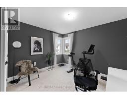 40 - 2835 SHEFFIELD PLACE - 33