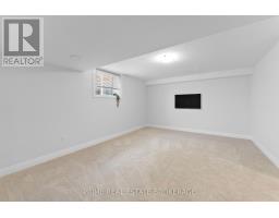 40 - 2835 SHEFFIELD PLACE - 39