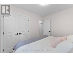 40 - 2835 SHEFFIELD PLACE - 43