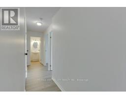 702 - 1600 ADELAIDE STREET N - 22
