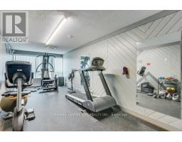 702 - 1600 ADELAIDE STREET N - 35