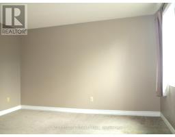 53 - 70 SUNNYSIDE DRIVE - 19