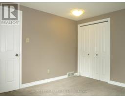 53 - 70 SUNNYSIDE DRIVE - 20