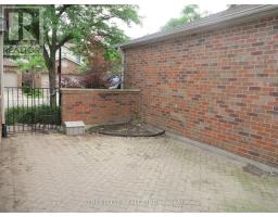 53 - 70 SUNNYSIDE DRIVE - 28