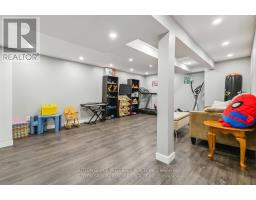 8 LOCHERN ROAD - 30