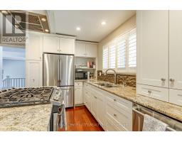 138 OAKWOOD DRIVE - 12