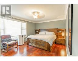 138 OAKWOOD DRIVE - 18