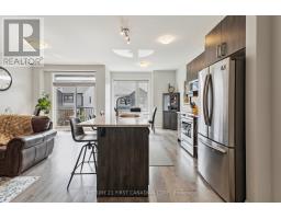 13 - 819 KLEINBURG DRIVE - 18