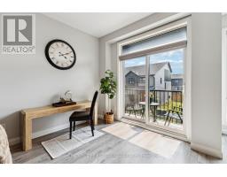 13 - 819 KLEINBURG DRIVE - 19