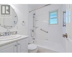 15 HEPBURN AVENUE - 21