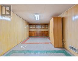 15 HEPBURN AVENUE - 22