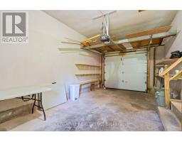 15 HEPBURN AVENUE - 33