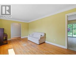 15 HEPBURN AVENUE - 7