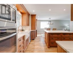 124 GRENFELL CRESCENT - 15