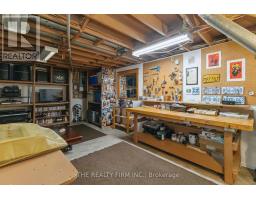 98 HALIBURTON ROAD - 39