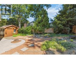 98 HALIBURTON ROAD - 46
