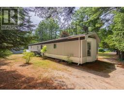 314 BLACK SPRUCE DRIVE - 41