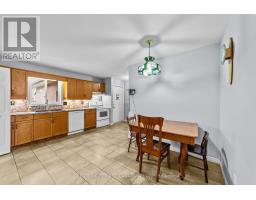 7 SIFTON DRIVE - 19