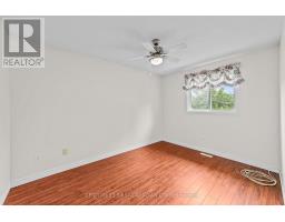 7 SIFTON DRIVE - 21