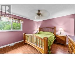 7 SIFTON DRIVE - 22