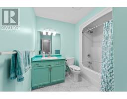 7 SIFTON DRIVE - 25
