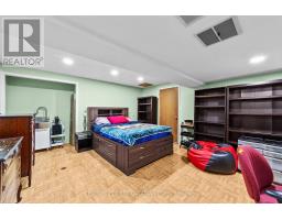7 SIFTON DRIVE - 34