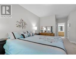 5 - 21 ST JOHNS DRIVE - 20