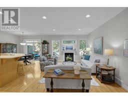 5 - 21 ST JOHNS DRIVE - 27