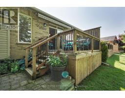 5 - 21 ST JOHNS DRIVE - 39