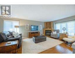 41 - 601 GRENFELL DRIVE - 11