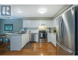 41 - 601 GRENFELL DRIVE - 13