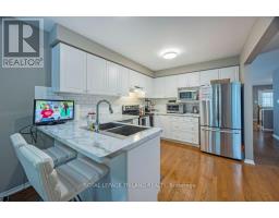 41 - 601 GRENFELL DRIVE - 17
