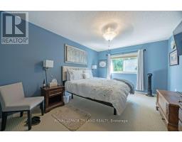 41 - 601 GRENFELL DRIVE - 20