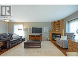 41 - 601 GRENFELL DRIVE - 9