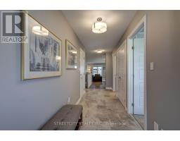 21 FEATHERS CROSSING - 17