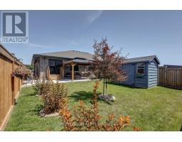 21 FEATHERS CROSSING - 38
