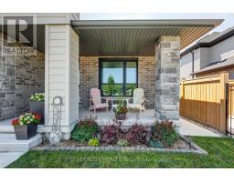 21 FEATHERS CROSSING - 46