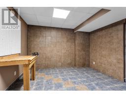 4 - 19 ANDERSON STREET - 19