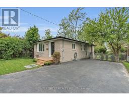 30 BASELINE ROAD E - 3