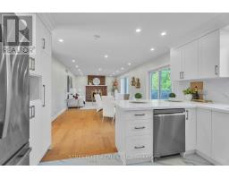 26 GRASMERE CRESCENT - 24