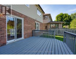 26 GRASMERE CRESCENT - 48
