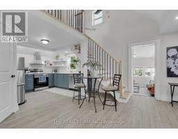 568 PICCADILLY STREET - 12