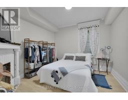568 PICCADILLY STREET - 24