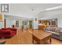 22164 DUNDONALD ROAD - 22