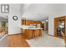 22164 DUNDONALD ROAD - 23