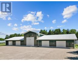22164 DUNDONALD ROAD - 6