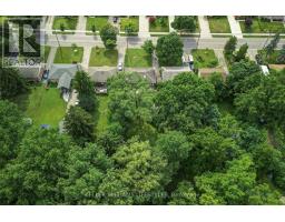 380 BEACHWOOD AVENUE - 43