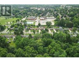 380 BEACHWOOD AVENUE - 44
