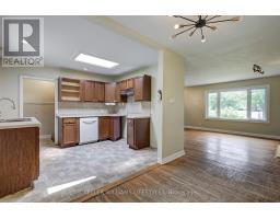 380 BEACHWOOD AVENUE - 8