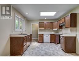380 BEACHWOOD AVENUE - 9